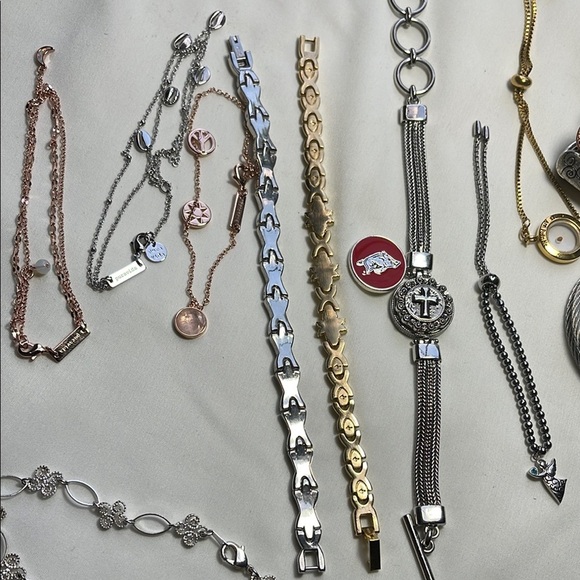 Elegant Women's bracelets bundle - Picture 11 of 14